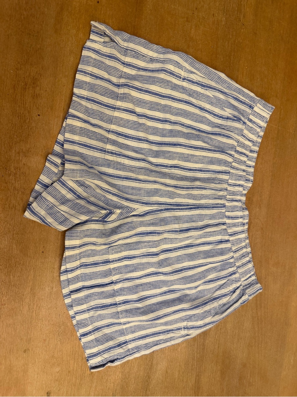 Universal Thread Blue and White Striped Women's Athletic Shorts